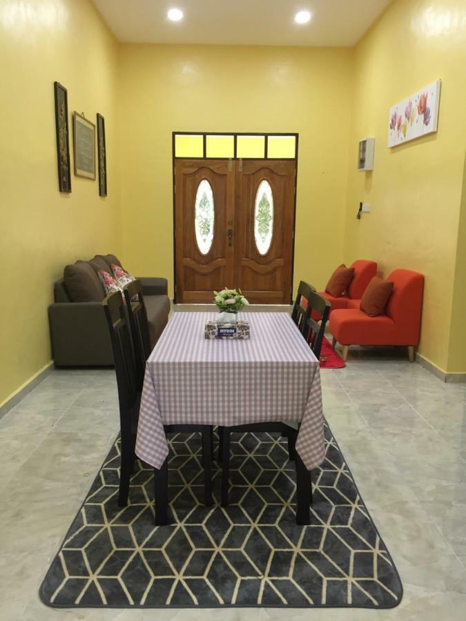 Homestay Talina Kuala Terengganu Exteriör bild