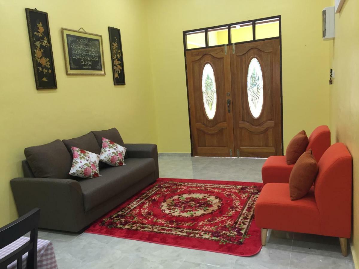 Homestay Talina Kuala Terengganu Exteriör bild