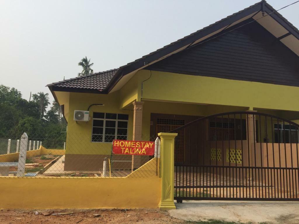 Homestay Talina Kuala Terengganu Exteriör bild