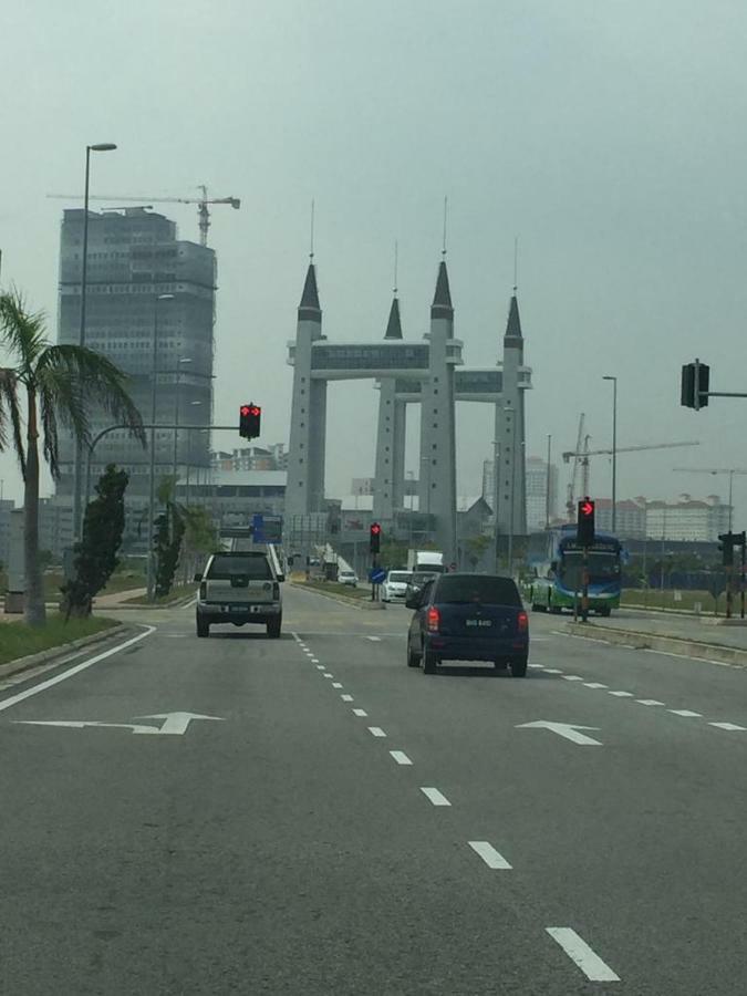 Homestay Talina Kuala Terengganu Exteriör bild